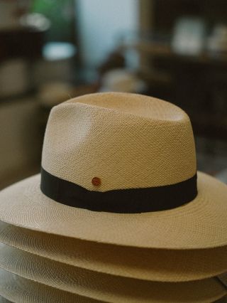 Panamský klobouk – váš parťák na horké letní dny 🌞 Vyberte si ten pravý ✨ #carlsbadhat #klobouky