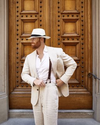 Když nevíte, co si v létě vybrat – klasický panamský klobouk je vždy sázka na jistotu. Třeba tento – najdete ho na našem...