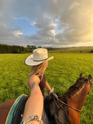 Děkujeme vám zase za tak pěkné fotky! ❤️👒🎩 #carlsbadhat #klobouk #bekovka